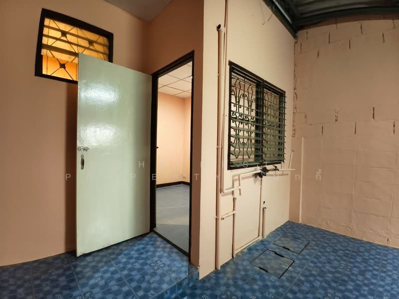 หมู่บ้านวนารมย์ ฉลองกรุง24, Bangkok, Thab Yao, Lat Krabang, Bangkok, 2 Bedrooms, 120 sqm, Townhouse For Sale, by The Best Property  นกกี้, 500156379 - DDproperty.com