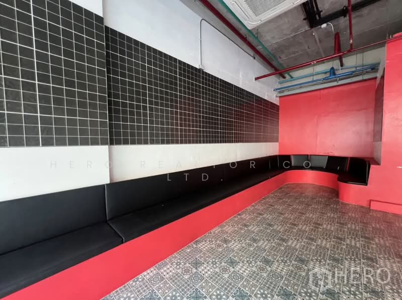 ให้เช่าพื้นที่ร้านค้า 82 ตร.ม. คลองตัน คลองเตย ใกล้ BTS พร้อมพงษ์ สุขุมวิท กรุงเทพฯ bre23571, กรุงเทพ, คลองตัน, คลองเตย, กรุงเทพ, 82 ตร.ม., พื้นที่ขายของ ให้เช่า, โดย Hero Realtor Co., Ltd., 500156406 - DDproperty.com