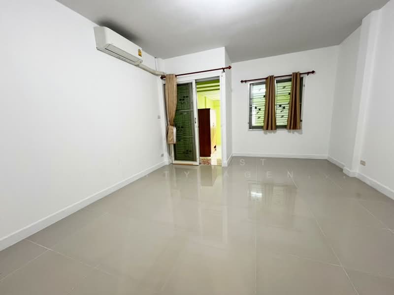 กิตตินคร วิลเลจ เคหะบางพลี-ลาดหวาย, Samut Prakan, Bang Phriang, Bang Bo, Samut Prakan, 3 Bedrooms, 96 sqm, Townhouse For Sale, by The Best Property Agent แก้มบุ๋ม, 500156412 - DDproperty.com