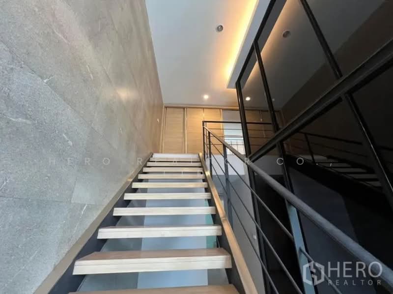 For Rent - For rent Home Office 380sqm in Nawamin, Bueng Kum, Bangkok bre23193, Bangkok