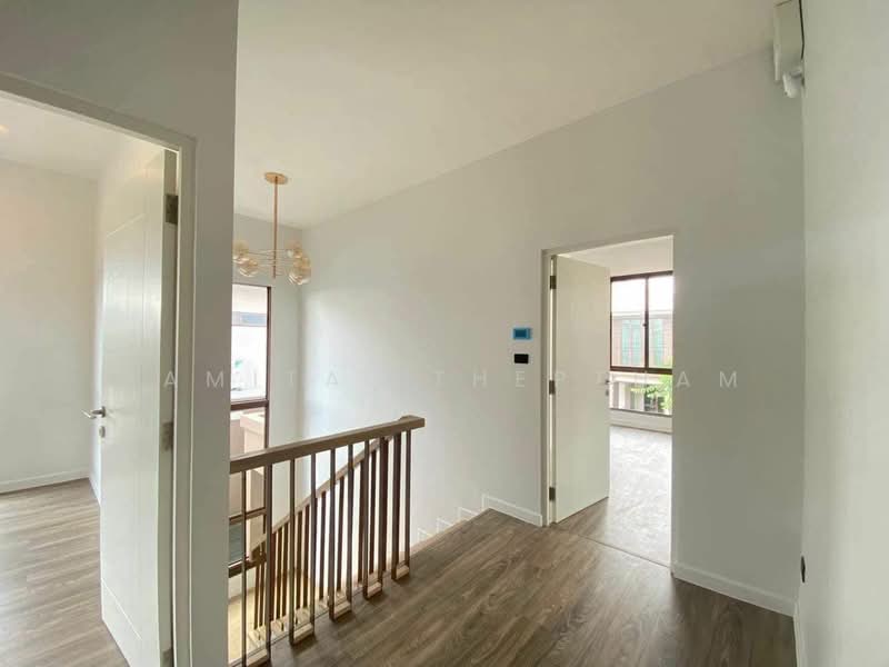 Burasiri Krungthep Kreetha, Bangkok, 95 Soi Pracha Ruam Chai, Hua Mak, Bang Kapi, Bangkok, 4 Bedrooms, 196 sqm, Single Detached House For Rent, by Ramita  Theptham, 500156446 - DDproperty.com