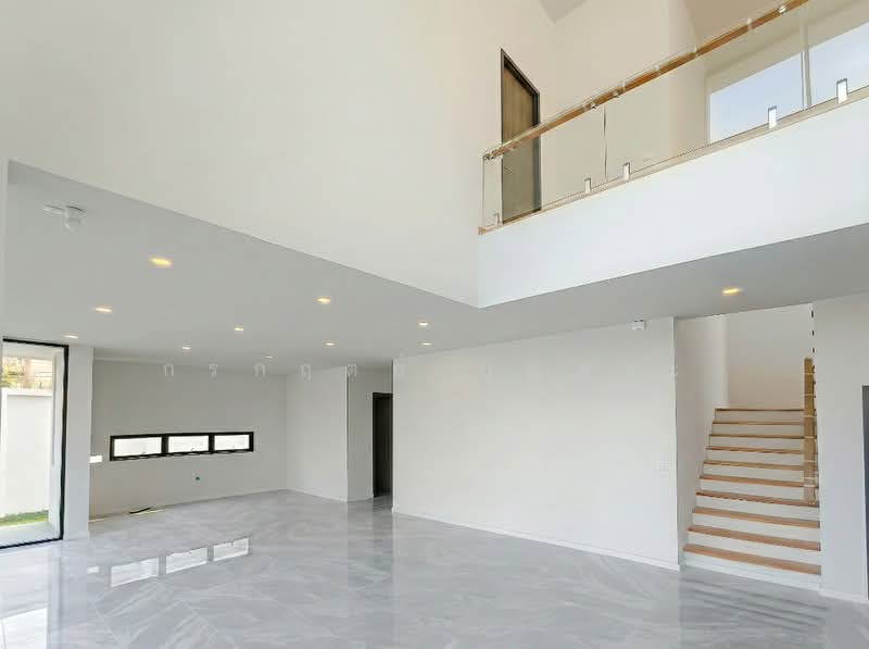 The Master Ekkamai-Ramintra, Bangkok, Soi Ramintra 39, Tha Rang, Bang Khen, Bangkok, 4 Bedrooms, 661 sqm, Single Detached House For Sale, by กรกฤตย์ บุญสระ, 500156448 - DDproperty.com