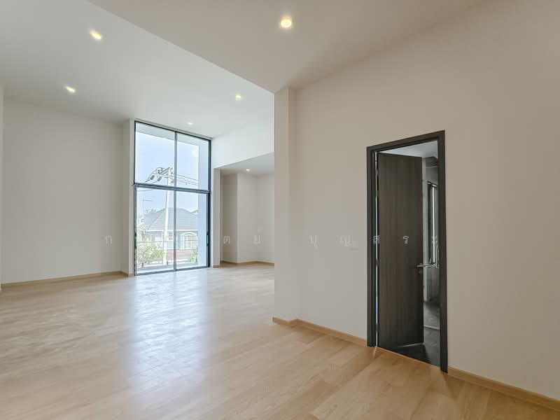 เดอะ มาสเตอร์ เอกมัย-รามอินทรา(The Master Ekkamai-Ramintra), กรุงเทพ, Soi Ramintra 39, ท่าแร้ง, บางเขน, กรุงเทพ, 661 ตร.ม., บ้านเดี่ยว ขาย, โดย กรกฤตย์ บุญสระ, 500156448 - DDproperty.com