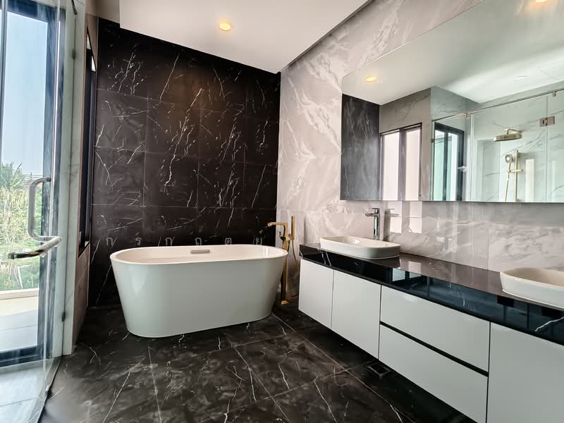 The Master Ekkamai-Ramintra, Bangkok, Soi Ramintra 39, Tha Rang, Bang Khen, Bangkok, 4 Bedrooms, 661 sqm, Single Detached House For Sale, by กรกฤตย์ บุญสระ, 500156448 - DDproperty.com