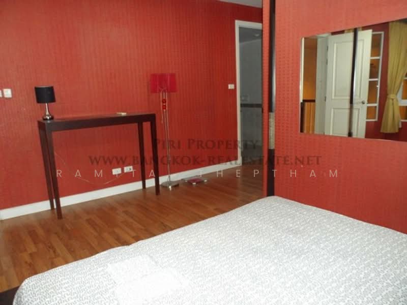 3-BR Townhouse, Bangkok, Bang Chak, Phra Khanong, Bangkok, 3 Bedrooms, 260 sqm, Townhouse For Rent, by Ramita Theptham, 500156485 - DDproperty.com