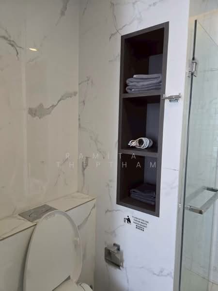 Siamese Exclusive Queens, Bangkok, 388 Phai Singto Alley, Khlong Toei, Khlong Toei, Bangkok, 1 Bedroom, 35 sqm, Condo For Rent, by Ramita  Theptham, 500156497 - DDproperty.com