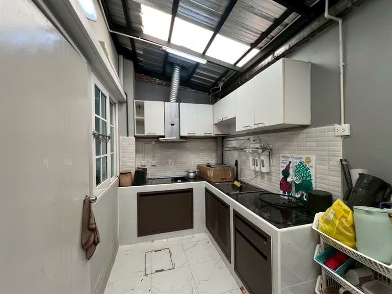 โกลเด้น ทาวน์ รามอินทรา-วงแหวน, Bangkok, Tha Rang, Bang Khen, Bangkok, 4 Bedrooms, 100 sqm, Townhouse For Sale, by คุณ ปิยะพงษ์ อินทโต (ต๊าฟ), 500156499 - DDproperty.com