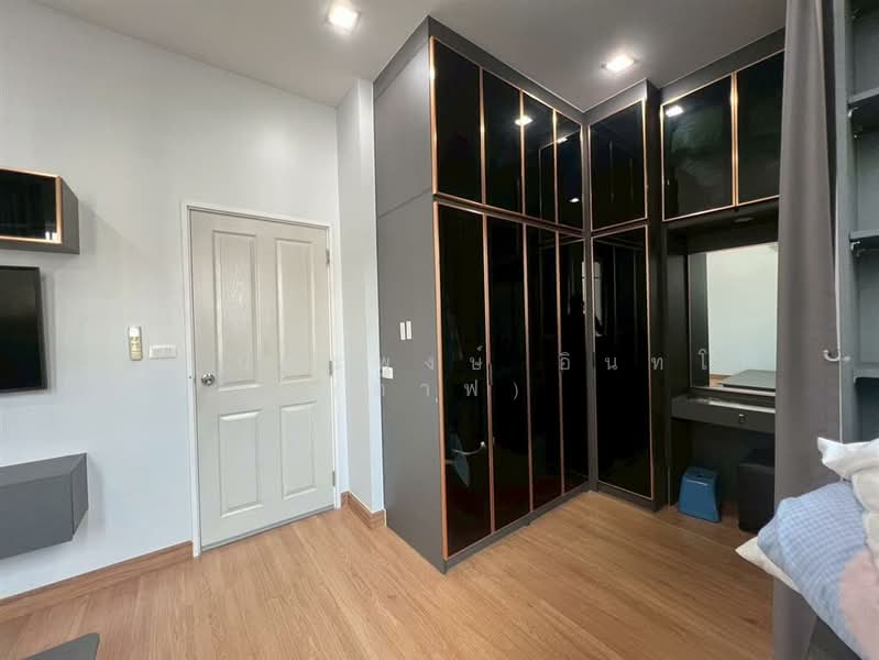 โกลเด้น ทาวน์ รามอินทรา-วงแหวน, Bangkok, Tha Rang, Bang Khen, Bangkok, 4 Bedrooms, 100 sqm, Townhouse For Sale, by คุณ ปิยะพงษ์ อินทโต (ต๊าฟ), 500156499 - DDproperty.com