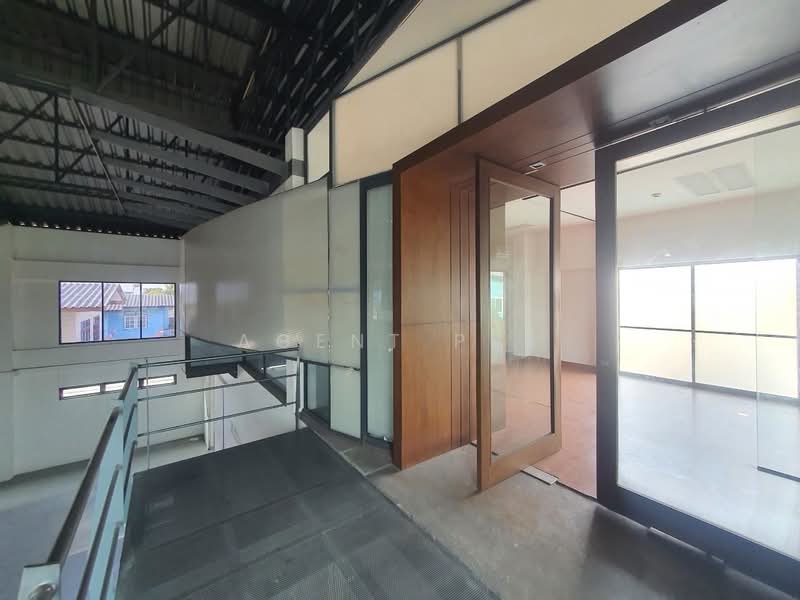 โกดังให้เช่าพร้อมอาคารสำนักงาน ใกล้ BTS ปุณณวิถี (SPSAM138), กรุงเทพ, สุขุมวิท101, บางจาก, พระโขนง, กรุงเทพ, 1,000 ตร.ม., โกดัง-โรงงาน ให้เช่า, โดย Agent Pla, 500156521 - DDproperty.com