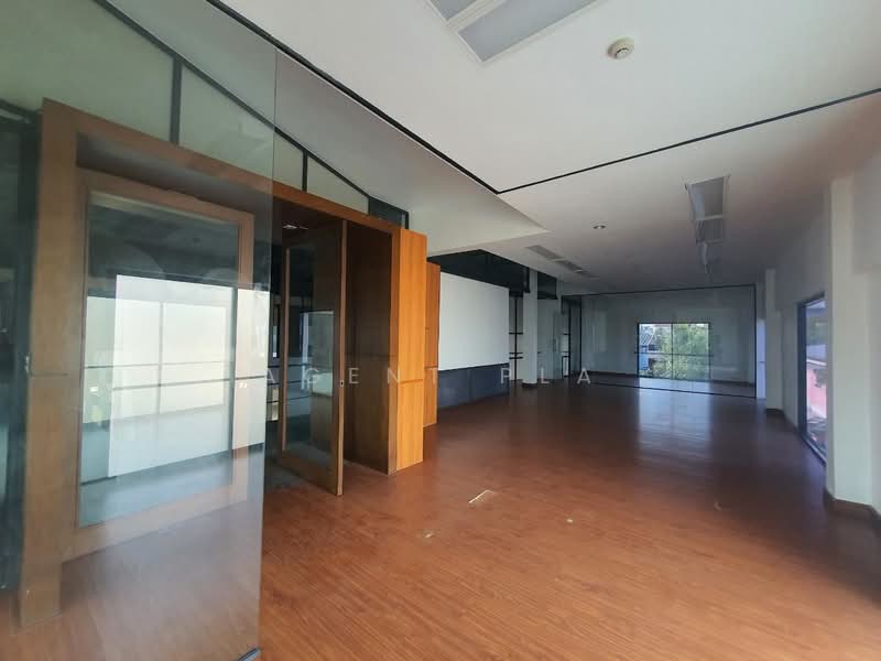 Warehouse for rent with office buildings Near BTS Punnawithi (SPSAM138), Bangkok, สุขุมวิท101, Bang Chak, Phra Khanong, Bangkok, , 1,000 sqm, Warehouse/Factory For Rent, by Agent Pla, 500156521 - DDproperty.com