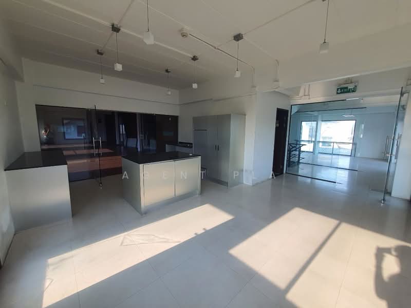 โกดังให้เช่าพร้อมอาคารสำนักงาน ใกล้ BTS ปุณณวิถี (SPSAM138), กรุงเทพ, สุขุมวิท101, บางจาก, พระโขนง, กรุงเทพ, 1,000 ตร.ม., โกดัง-โรงงาน ให้เช่า, โดย Agent Pla, 500156521 - DDproperty.com