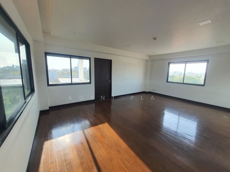 Warehouse for rent with office buildings Near BTS Punnawithi (SPSAM138), Bangkok, สุขุมวิท101, Bang Chak, Phra Khanong, Bangkok, , 1,000 sqm, Warehouse/Factory For Rent, by Agent Pla, 500156521 - DDproperty.com