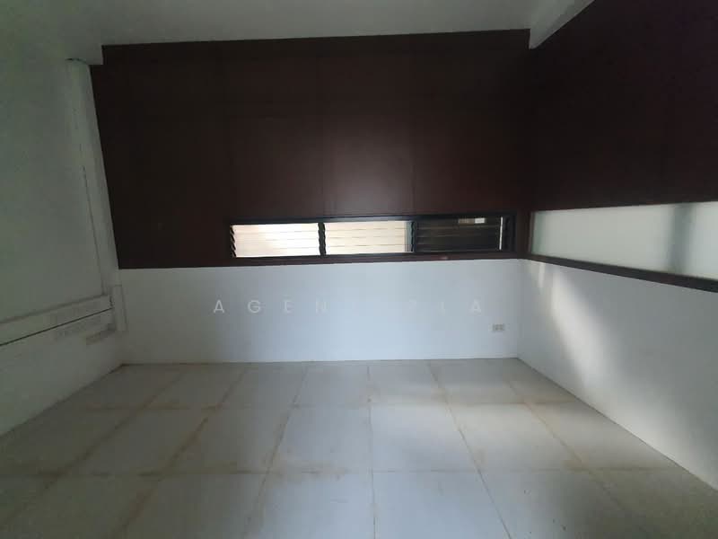 Warehouse for rent with office buildings Near BTS Punnawithi (SPSAM138), Bangkok, สุขุมวิท101, Bang Chak, Phra Khanong, Bangkok, , 1,000 sqm, Warehouse/Factory For Rent, by Agent Pla, 500156521 - DDproperty.com