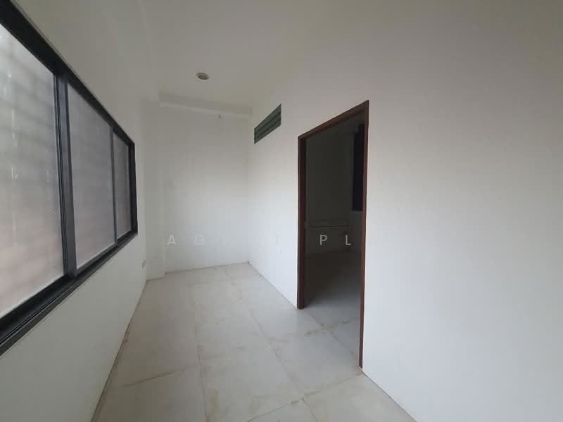 Warehouse for rent with office buildings Near BTS Punnawithi (SPSAM138), Bangkok, สุขุมวิท101, Bang Chak, Phra Khanong, Bangkok, , 1,000 sqm, Warehouse/Factory For Rent, by Agent Pla, 500156521 - DDproperty.com