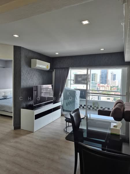 Thonglor Tower, Bangkok, Soi Thonglor, Sukhumvit 55 Road, Khlongtoei Nua, Watthana, Bangkok, 1 Bedroom, 50 sqm, Condo For Rent, by Tanakrit Chotbuddkayan, 500156534 - DDproperty.com