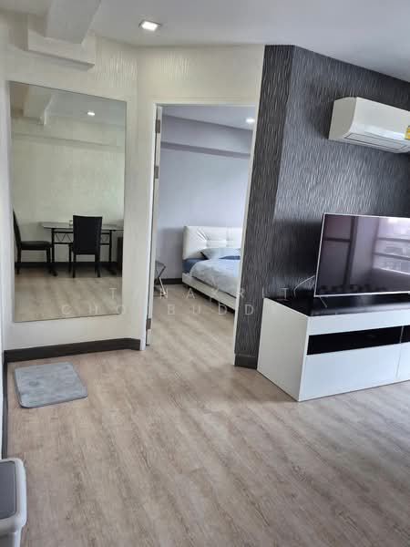 Thonglor Tower : ทองหล่อ ทาวเวอร์, กรุงเทพ, ซอยทองหล่อ, ถนนสุขุมวิท 55, คลองเตยเหนือ, วัฒนา, กรุงเทพ, 50 ตร.ม., คอนโด ให้เช่า, โดย Tanakrit Chotbuddkayan, 500156534 - DDproperty.com