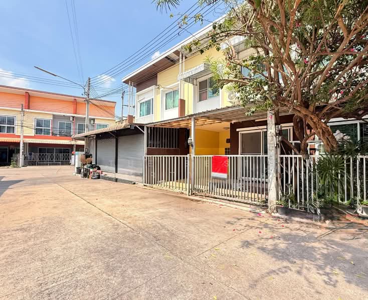 หมู่บ้านเรือนแก้ว ศรีราชา, Chon Buri (Pattaya), Nong - Kham, Si Racha, Chon Buri (Pattaya), 3 Bedrooms, 120 sqm, Townhouse For Sale, by The Best Property   ตั๊กกี้, 500156551 - DDproperty.com