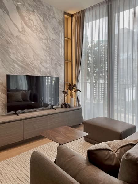 28 Chidlom, Bangkok, 28 Chit Lom Alley, Lumphini, Pathum Wan, Bangkok, 1 Bedroom, 47 sqm, Condo For Rent, by Jetsada Theamphet, 500156582 - DDproperty.com