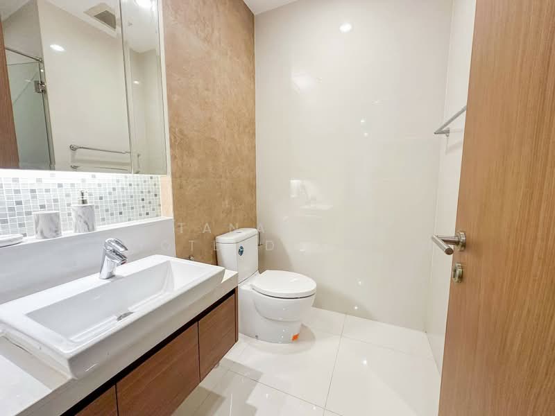 Bright Sukhumvit 24, Bangkok, Sukhumvit 24 Alley, Khong Tan, Khlong Toei, Bangkok, 2 Bedrooms, 88 sqm, Condo For Rent, by Tanakrit Chotbuddkayan, 500156597 - DDproperty.com