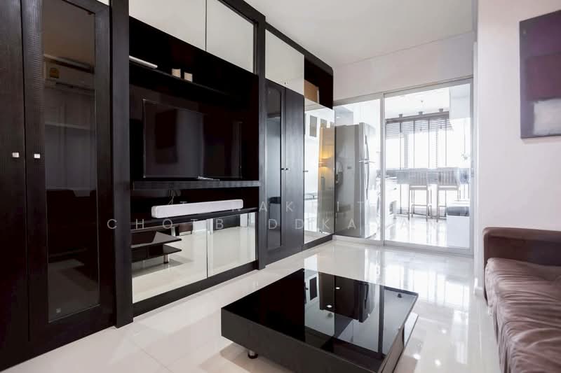Aspire Sukhumvit 48, Bangkok, Sukhumvit Road, Phra Kanong, Khlong Toei, Bangkok, 1 Bedroom, 38 sqm, Condo For Rent, by Tanakrit Chotbuddkayan, 500156607 - DDproperty.com