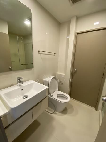 Centric Ratchayothin, Bangkok, 1656 Phahonyothin Rd, Lat Yao, Chatuchak, Bangkok, 1 Bedroom, 35 sqm, Condo For Rent, by Isika Tonkham, 500156621 - DDproperty.com