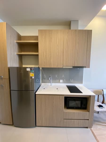 Centric Ratchayothin, Bangkok, 1656 Phahonyothin Rd, Lat Yao, Chatuchak, Bangkok, 1 Bedroom, 35 sqm, Condo For Rent, by Isika Tonkham, 500156621 - DDproperty.com