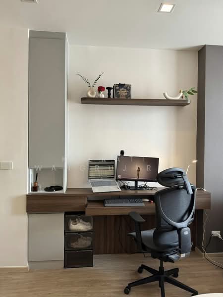 Noble State 39, Bangkok, 35 Soi Sukhumvit 39, Khlong Tan Nua, Watthana, Bangkok, 1 Bedroom, 42 sqm, Condo For Rent, by Keerati Wangrujirakul, 500156646 - DDproperty.com