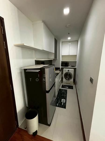 Sky Walk Residences, Bangkok, 1599 Sukhumvit Road, Phra Kanong Nua, Watthana, Bangkok, 1 Bedroom, 50 sqm, Condo For Rent, by Isika Tonkham, 500156665 - DDproperty.com