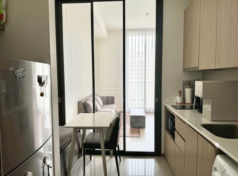 Centric Ratchayothin, Bangkok, 1656 Phahonyothin Rd, Lat Yao, Chatuchak, Bangkok, 1 Bedroom, 39 sqm, Condo For Sale, by Isika Tonkham, 500156688 - DDproperty.com