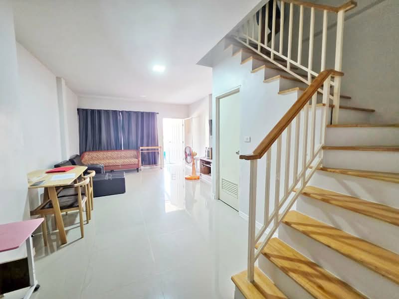 โนวา ลาดกระบัง-สุวินทวงศ์, Bangkok, Khok Faed, Nong Chok, Bangkok, 2 Bedrooms, 100 sqm, Townhouse For Sale, by The Best Property ฝน, 500156689 - DDproperty.com