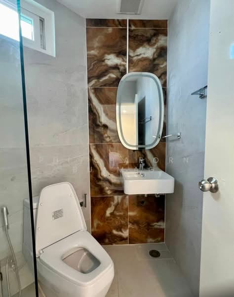 Witthayu Complex, Bangkok, 1673 New Petchaburi Road, Makkasan, Ratchathewi, Bangkok, 3 Bedrooms, 128 sqm, Condo For Rent, by Phitchaporn Buamag, 500156690 - DDproperty.com