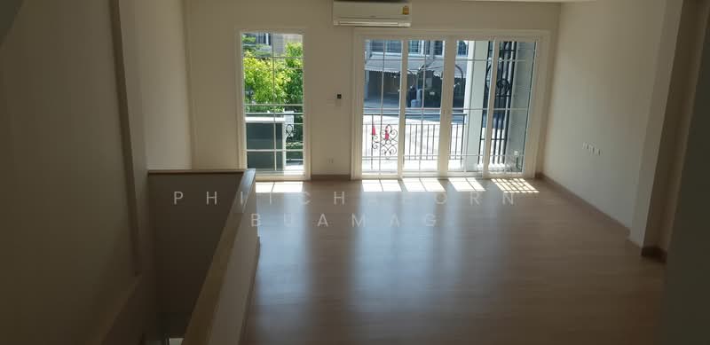 The Master @BTS Udomsuk, Bangkok, Soi Sukhumvit 103, Bang Na, Bang Na, Bangkok, 3 Bedrooms, 266 sqm, Townhouse For Rent, by Phitchaporn Buamag, 500156697 - DDproperty.com