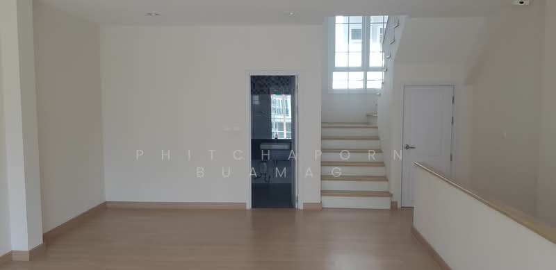 The Master @BTS Udomsuk, Bangkok, Soi Sukhumvit 103, Bang Na, Bang Na, Bangkok, 3 Bedrooms, 266 sqm, Townhouse For Rent, by Phitchaporn Buamag, 500156697 - DDproperty.com