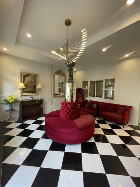 ให้เช่าอาคารพาณิชย์ 3 ชั้น กรุงเทพกรีฑา ซอย 7, Bangkok, Hua Mak, Bang Kapi, Bangkok, , 180 sqm, Shophouse For Rent, by Jatuporn Amonsin, 500156699 - DDproperty.com