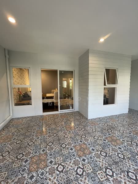 ให้เช่าอาคารพาณิชย์ 3 ชั้น กรุงเทพกรีฑา ซอย 7, Bangkok, Hua Mak, Bang Kapi, Bangkok, , 180 sqm, Shophouse For Rent, by Jatuporn Amonsin, 500156699 - DDproperty.com