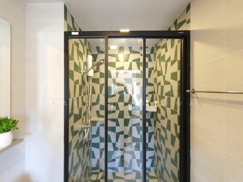 The Base Sukhumvit 50, Bangkok, Soi Roem Charoen 1, Sukhumvit 50 Road, Phra Kanong, Khlong Toei, Bangkok, Studio, 26 sqm, Condo For Sale, by Nisakorn Wingwat, 500156706 - DDproperty.com