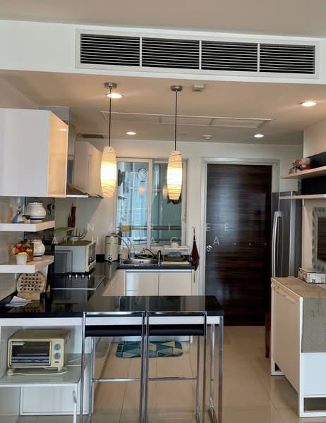 Watermark Chaophraya, Bangkok, Soi Charoennakorn 39-41, Charoennakorn Road, Bang Lam Phu Lang, Khlong San, Bangkok, 3 Bedrooms, 146 sqm, Condo For Rent, by Natrinee Aphirachatanon, 500156716 - DDproperty.com