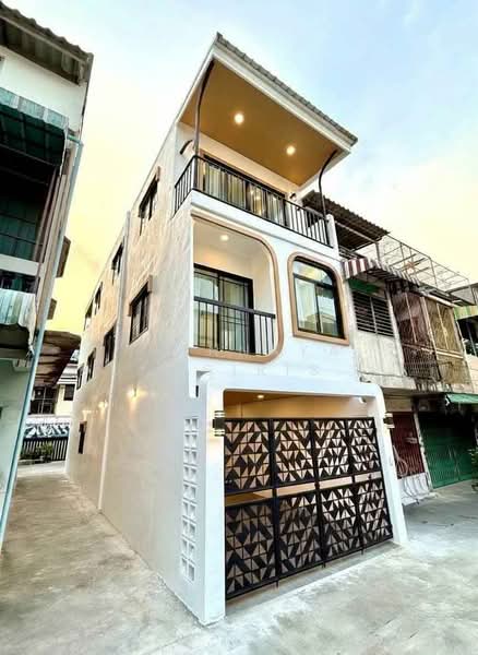 4-BR Townhouse, Bangkok, Chom Thong, Chom Thong, Bangkok, 4 Bedrooms, 155 sqm, Townhouse For Sale, by Trinnaya Dungsirisangthong, 500156773 - DDproperty.com