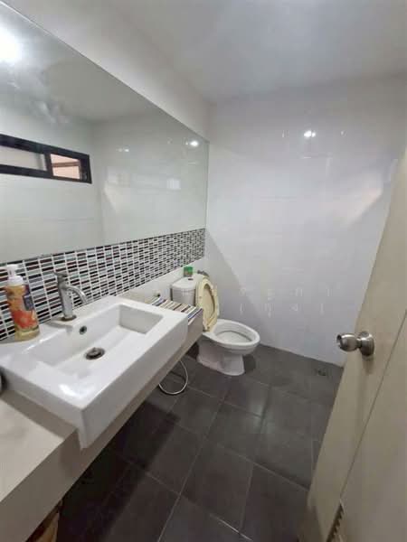 Haus 35 Chaengwattana : เฮ้าส์ 35 แจ้งวัฒนะ, นนทบุรี, ซอย ปากเกร็ด-แจ้งวัฒนะ 35, คลองเกลือ, ปากเกร็ด, นนทบุรี, 100 ตร.ม., ทาวน์เฮ้าส์ ขาย, โดย คุณ วันประภา จุสมใจ (กุ้ง), 500156792 - DDproperty.com