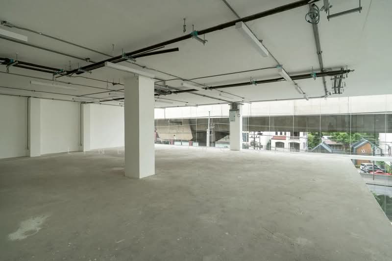 6-Storey Building with Rooftop, New CBD Rama 9 Soi 54, Near MRT Rama 9, Bangkok, Suan Luang, Suan Luang, Bangkok, , 1,500 sqm, Shophouse For Rent, by LINE @firststep, 500156842 - DDproperty.com
