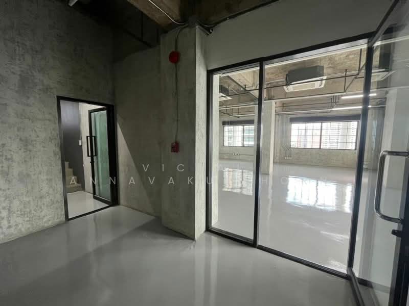 Peterson Sukhumvit 26, กรุงเทพ, คลองตัน, คลองเตย, กรุงเทพ, 173 ตร.ม., สำนักงาน ให้เช่า, โดย Vichai Annavakulthorn, 500156877 - DDproperty.com