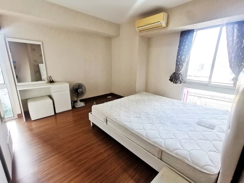 My Resort Bangkok, Bangkok, 1724 Petchaburi Road, Bang Kapi, Huai Khwang, Bangkok, 2 Bedrooms, 69 sqm, Condo For Rent, by Lalitkan Panyasai, 500156888 - DDproperty.com