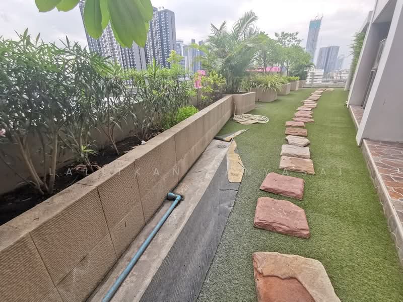 My Resort Bangkok, Bangkok, 1724 Petchaburi Road, Bang Kapi, Huai Khwang, Bangkok, 2 Bedrooms, 69 sqm, Condo For Rent, by Lalitkan Panyasai, 500156888 - DDproperty.com