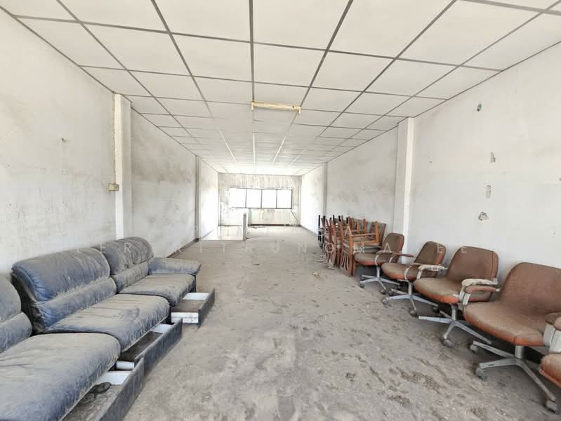 หมู่บ้านช้างทอง, Pathum Thani, Khu Khot, Lam Luk Ka, Pathum Thani, , 240 sqm, Shophouse For Sale, by Pimlada Lertritrungmanee, 500156891 - DDproperty.com