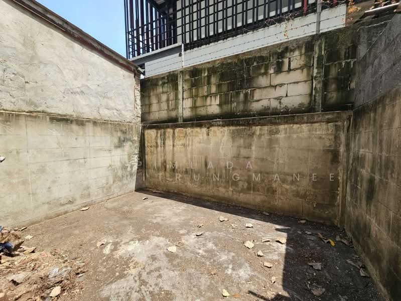 หมู่บ้านช้างทอง, Pathum Thani, Khu Khot, Lam Luk Ka, Pathum Thani, , 240 sqm, Shophouse For Sale, by Pimlada Lertritrungmanee, 500156891 - DDproperty.com