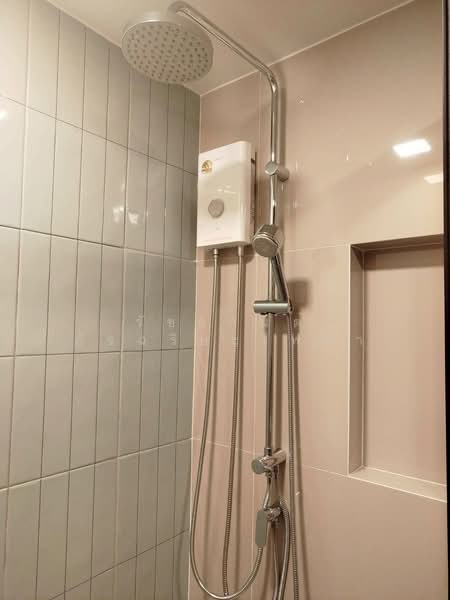 FLO by Sansiri, Bangkok, Somdet Chaopraya Road, Khlong San, Khlong San, Bangkok, Studio, 25 sqm, Condo For Rent, by รัชกานต์ อัจฉริยะโพธา, 500156895 - DDproperty.com