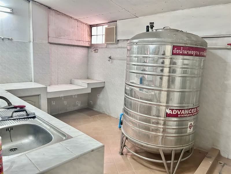 ทาวน์โฮม 3 ชั้น 18 ตร.ว. ทาวน์โฮม ซอยรามคำแหง24 แยก8, กรุงเทพ, หัวหมาก, บางกะปิ, กรุงเทพ, 100 ตร.ม., ทาวน์เฮ้าส์ ขาย, โดย คุณ ณภัชนันท์ อินชญาดา (เจณ), 500156903 - DDproperty.com