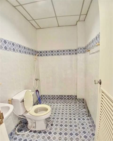 ทาวน์โฮม 3 ชั้น 18 ตร.ว. ทาวน์โฮม ซอยรามคำแหง24 แยก8, Bangkok, Hua Mak, Bang Kapi, Bangkok, 4 Bedrooms, 100 sqm, Townhouse For Sale, by คุณ ณภัชนันท์ อินชญาดา (เจณ), 500156903 - DDproperty.com