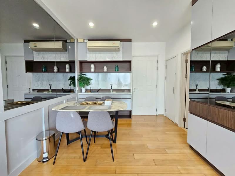 Hive Sathorn, Bangkok, Krung Thonburi Road, Khlong Ton Sai, Khlong San, Bangkok, 2 Bedrooms, 70 sqm, Condo For Rent, by Suthipong Prucksalai, 500156915 - DDproperty.com