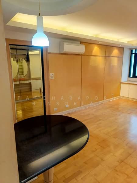 Pipat Place, Bangkok, 37 Soi Sathon 6, Silom, Bang Rak, Bangkok, 1 Bedroom, 52 sqm, Condo For Sale, by Patcharaporn Binsorlae, 500156916 - DDproperty.com